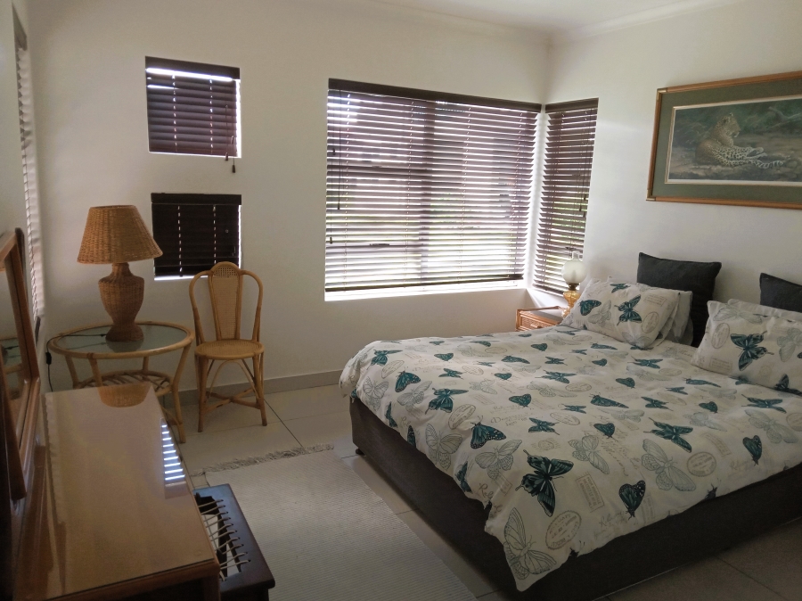 To Let 2 Bedroom Property for Rent in Greenways Golf Estate Western Cape